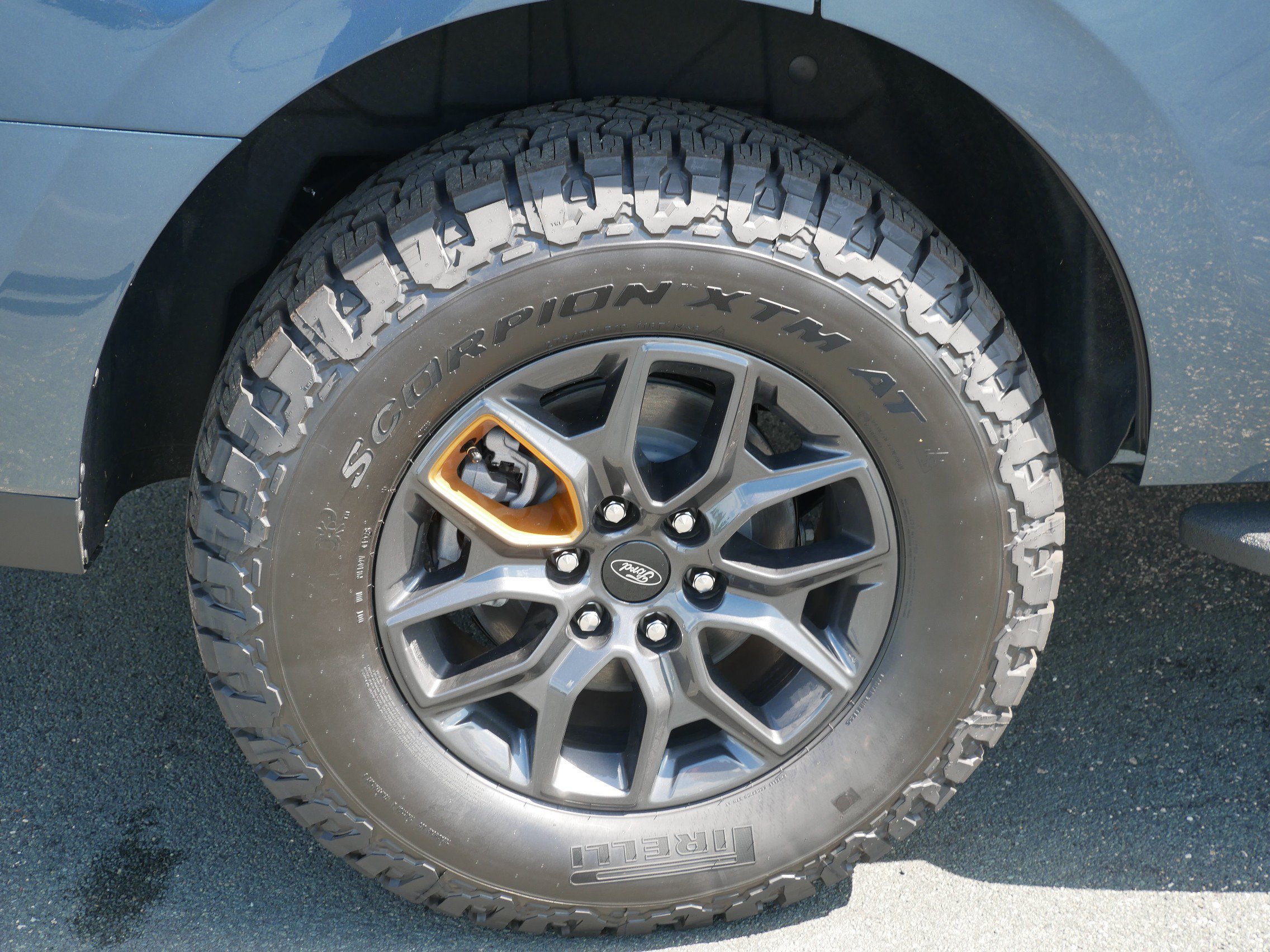 New 2027 Nocturnal Blue Metallic Ford Tremor® image 9