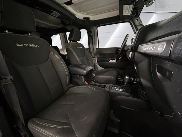 Used 2016 Silver Jeep Unlimited Sahara image 14