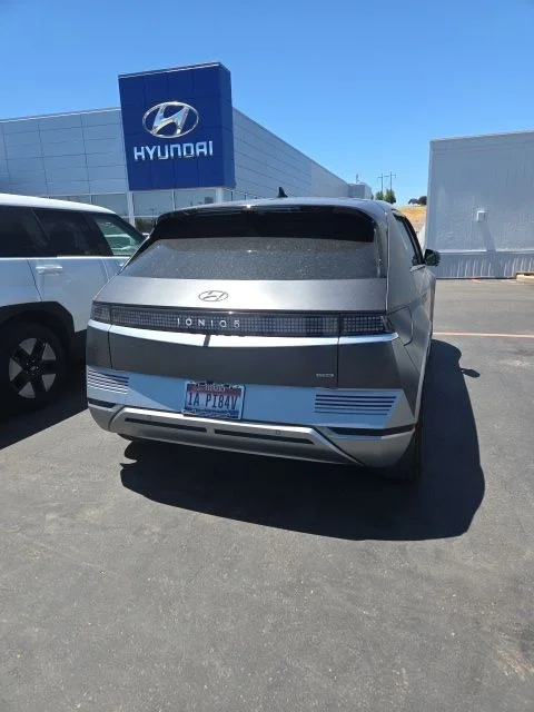 Used 2023 Gray Hyundai Limited image 6