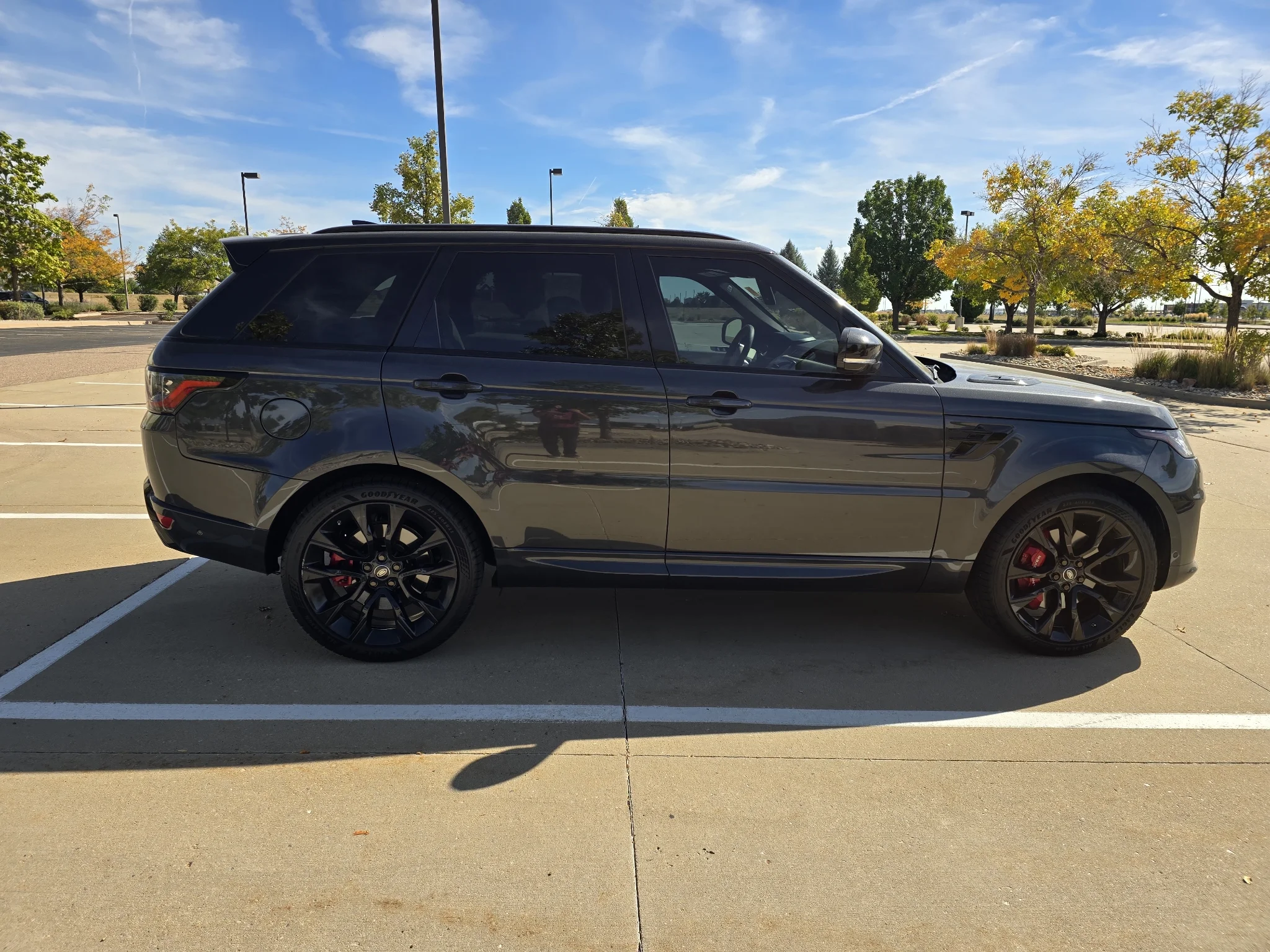 Used 2020 Carpathian Gray Premium Metallic Land Rover HST image 7