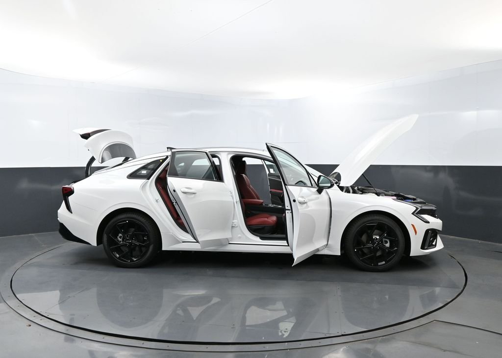 2026 Kia K5 GT-Line - Photo 12