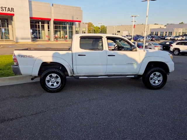 Used 2012 White Toyota PreRunner image 15