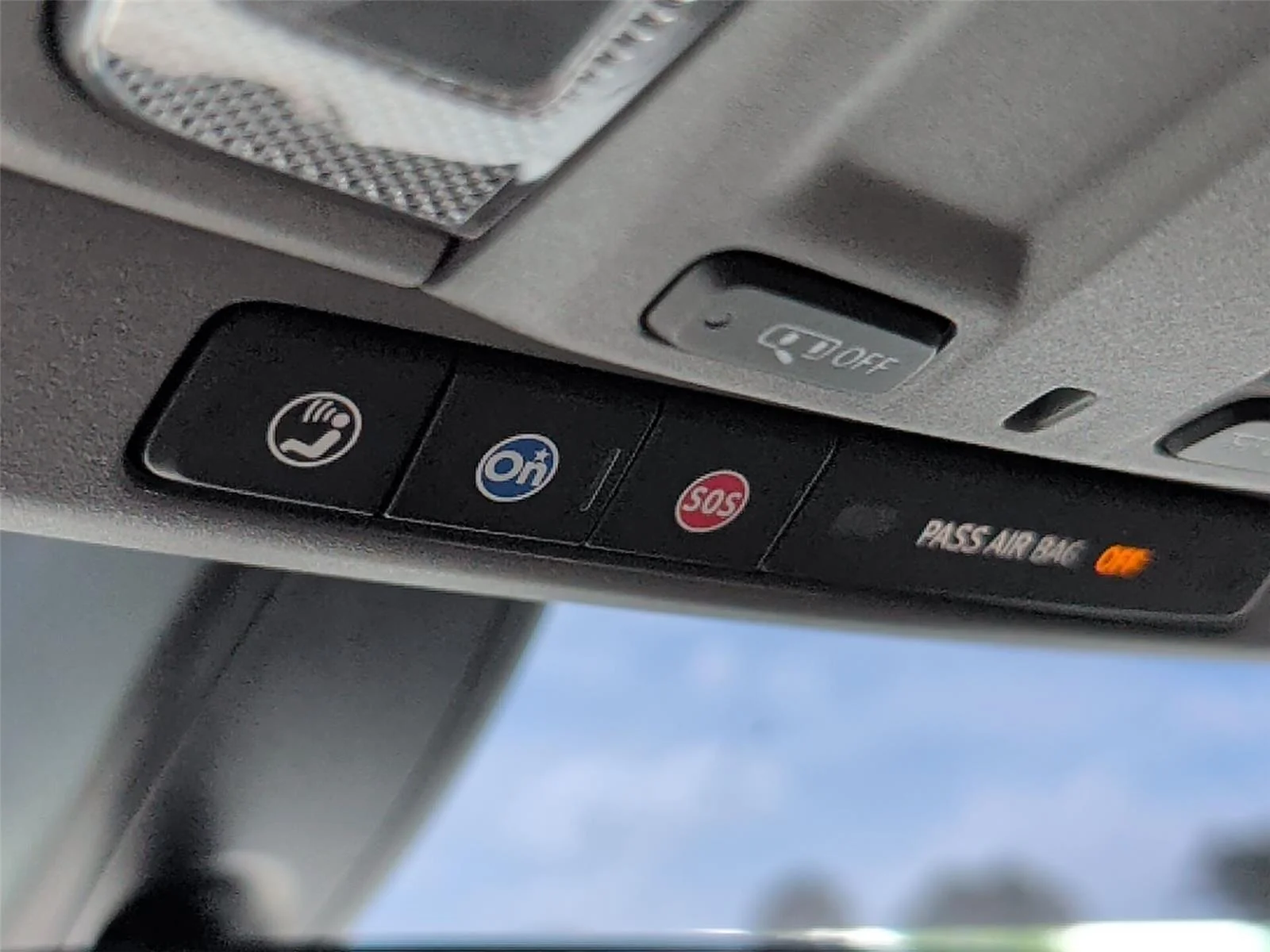Used 2020 NORTHSKY BLUE METALLIC Chevrolet LT Trail Boss image 27