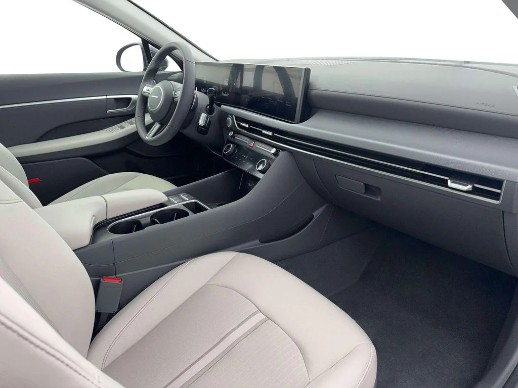 New 2026 Black Hyundai SEL Sport image 15