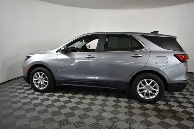 Used 2024 Gray Chevrolet LT image 3