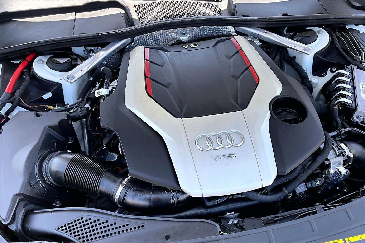 Used 2018 Glacier White Metallic Audi Premium Plus image 33