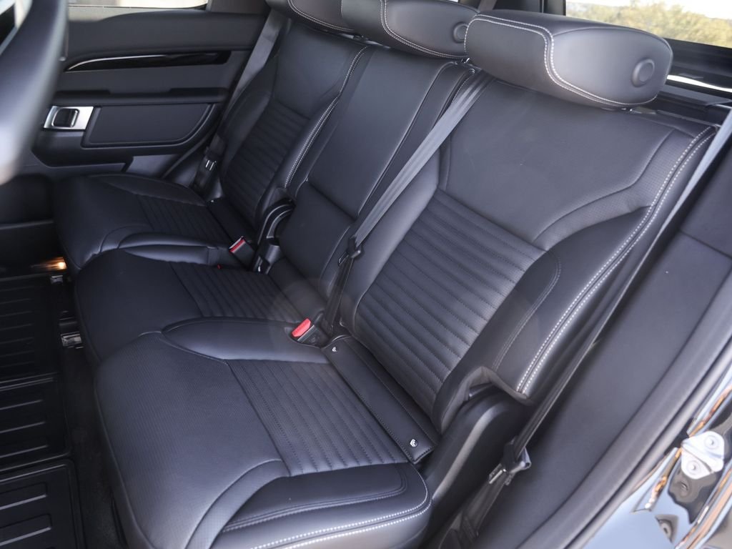 2025 Land Rover Discovery S - Photo 32