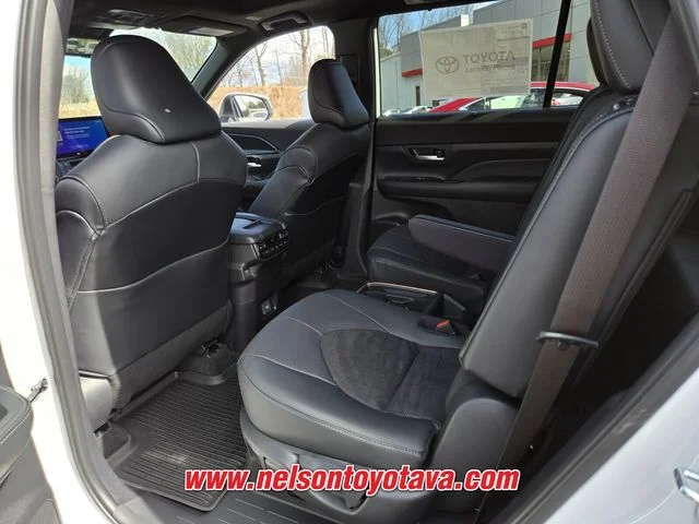 2026 Toyota Grand Highlander Platinum - Photo 7