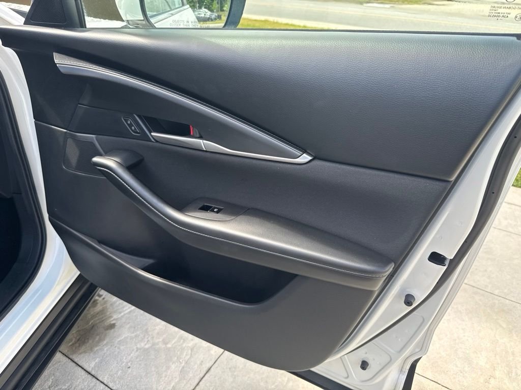 Used 2024 White Mazda 2.5 S image 28