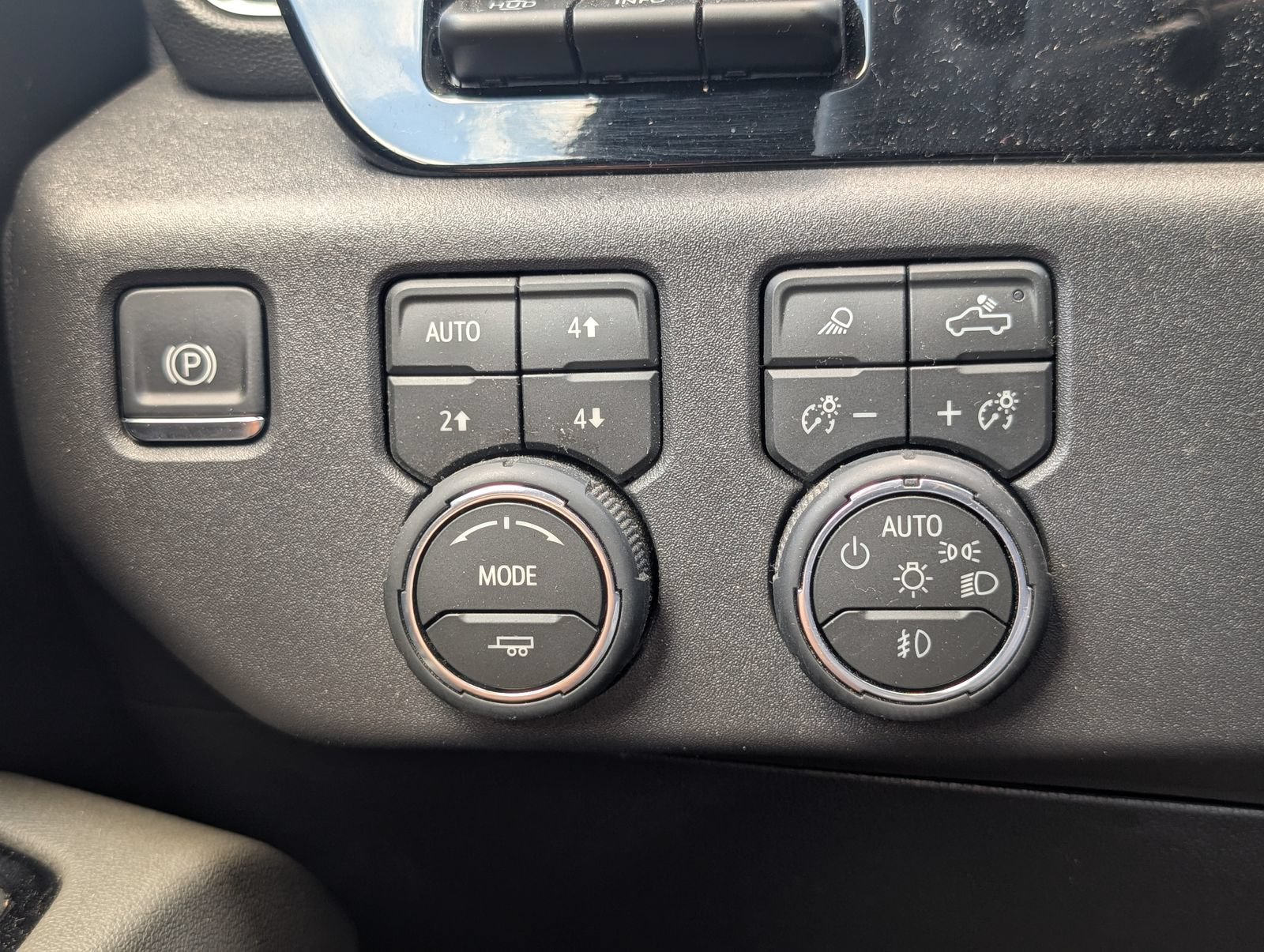 Used 2026 White Sands Chevrolet ZR2 image 15