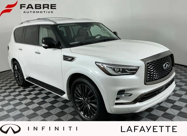 2023 INFINITI QX80 Premium Select