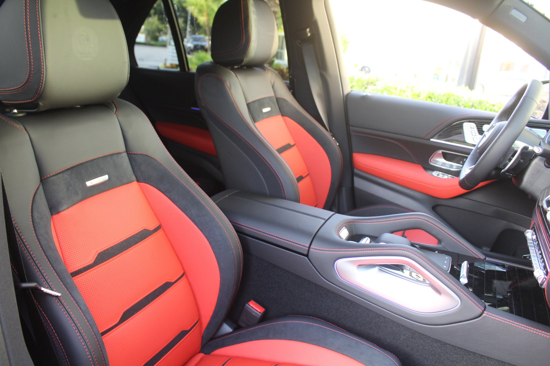 2026 Mercedes-Benz GLE AMG GLE 53 - Photo 54