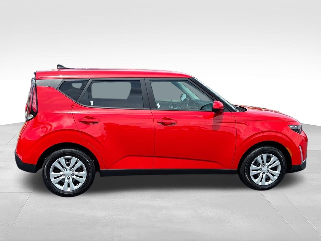 Used 2025 Red Kia LX image 6