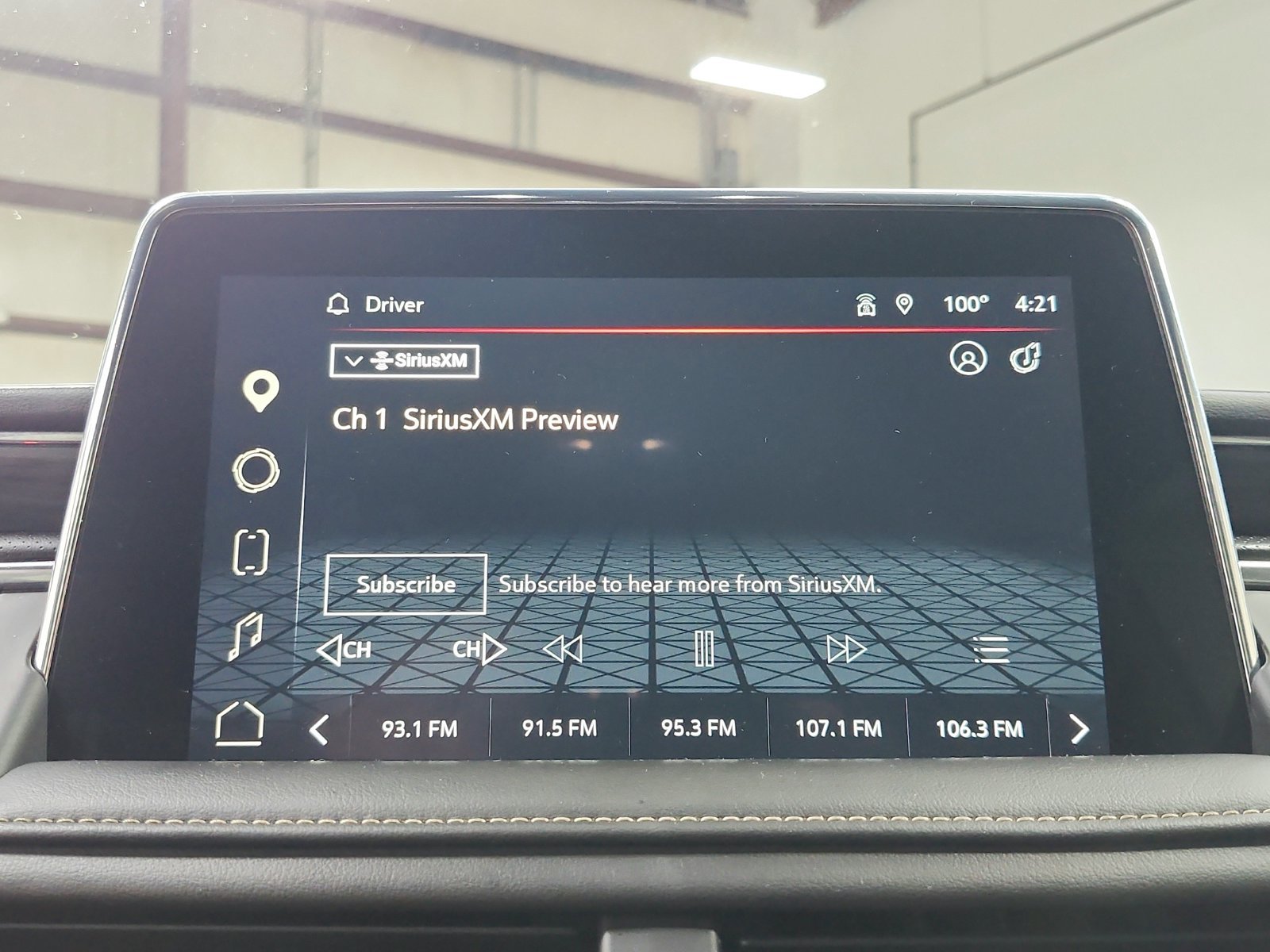 Used 2023 Black GMC SLT image 15