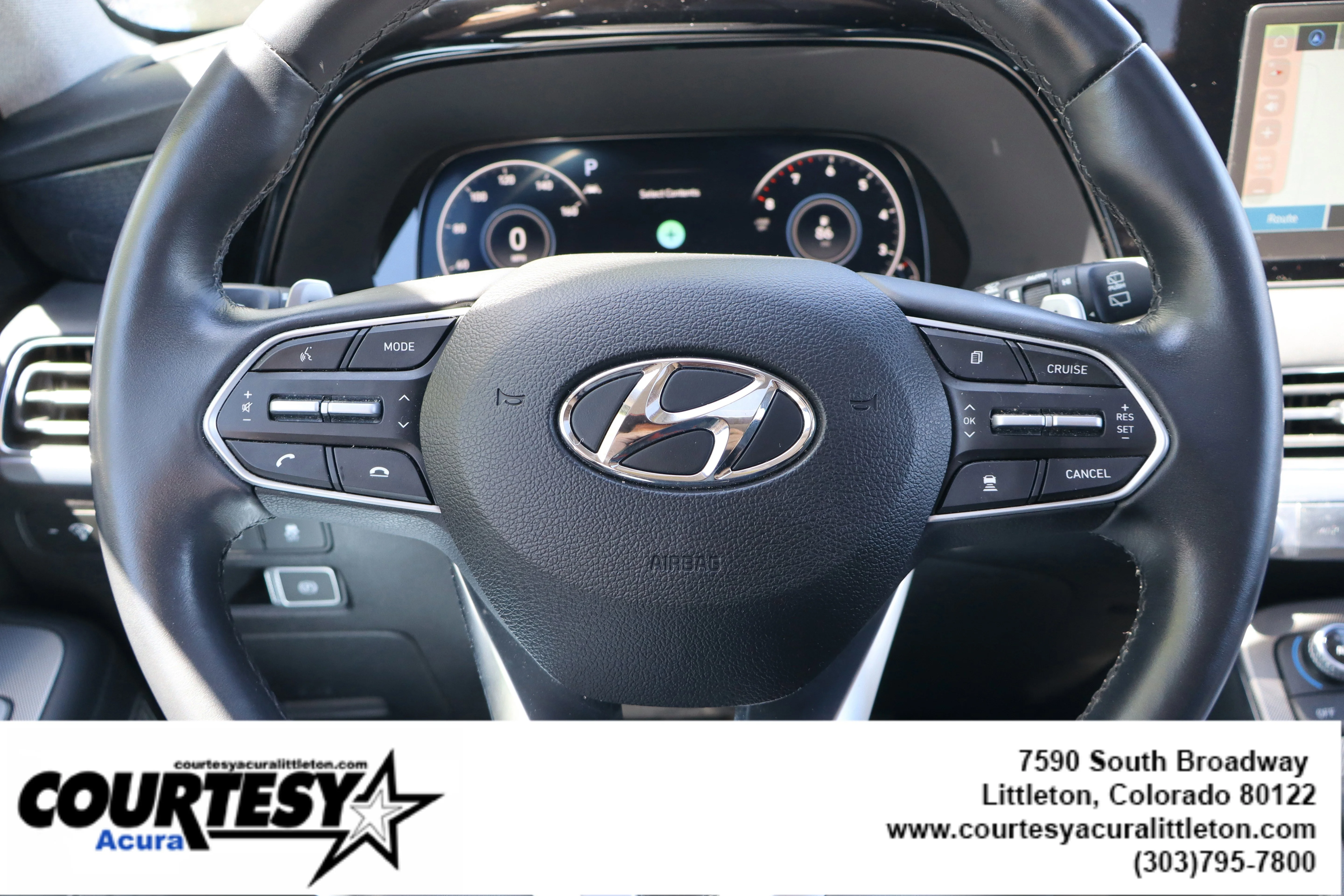 Used 2022 Moonlight Cloud Hyundai Limited image 10