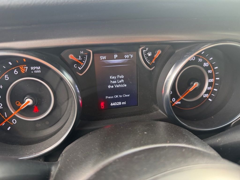 Used 2023 Red Jeep Sport image 13