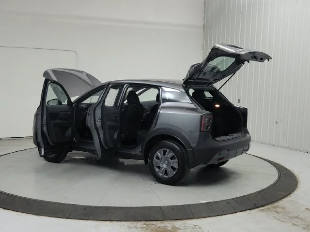 New 2027 Gray Nissan S image 14