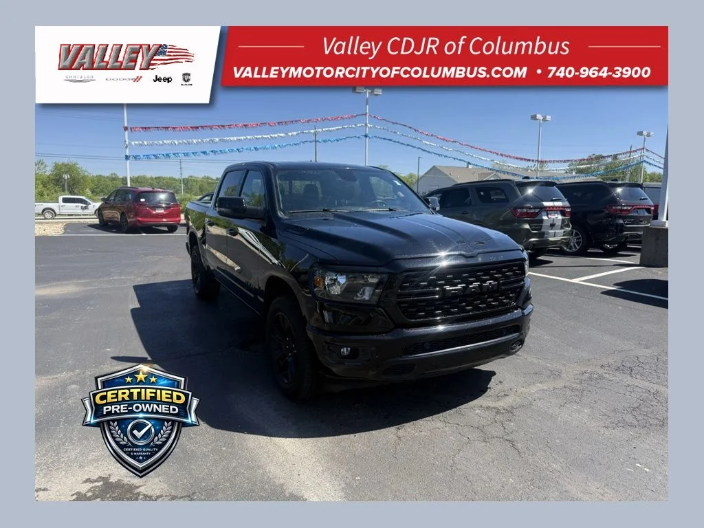 2023 RAM 1500 Big Horn/Lone Star 4x4 Crew Cab 5'7's photo