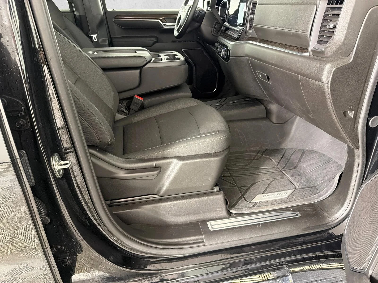 Used 2024 Blue Chevrolet LT image 13