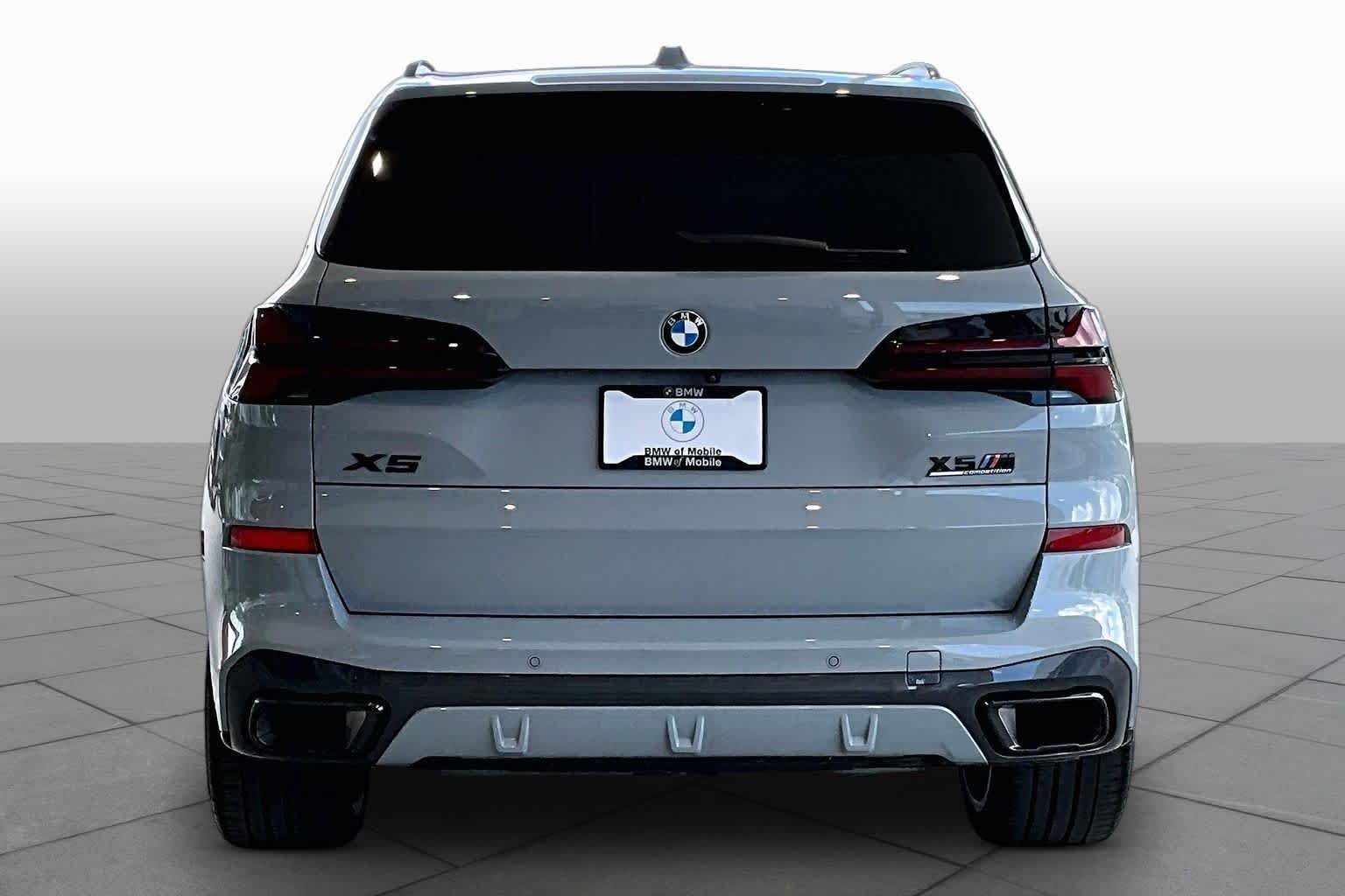 Certified Used 2024 Brooklyn Grey Metallic BMW xDrive40i image 4