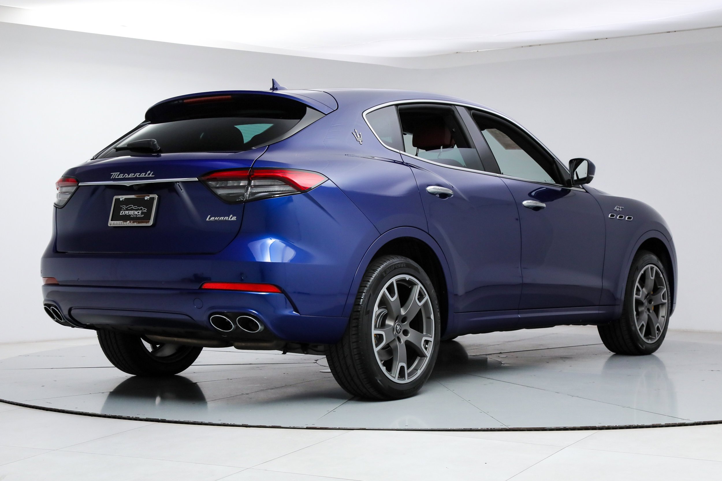 Certified Used 2023 Blue Maserati GT image 5
