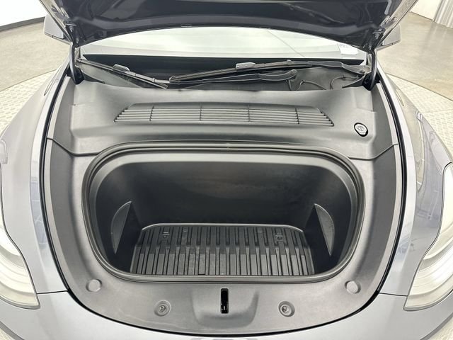 2022 Tesla Model Y Long Range - Photo 26