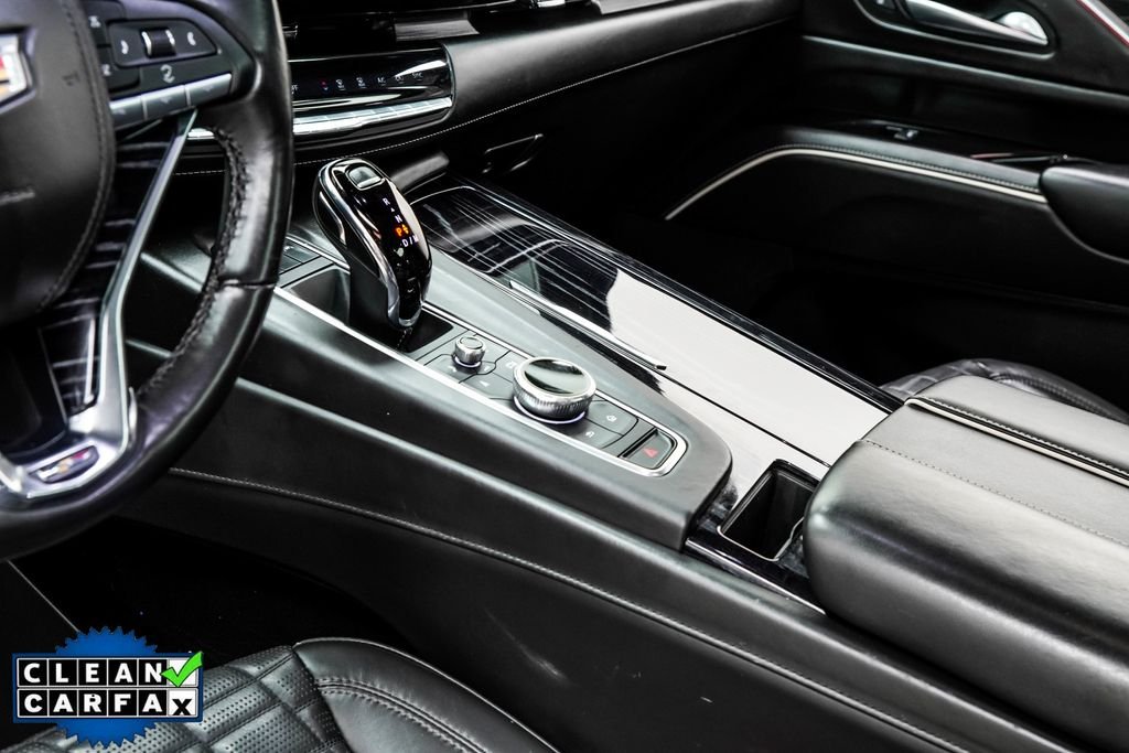 Used 2023 White Cadillac V-Series image 19