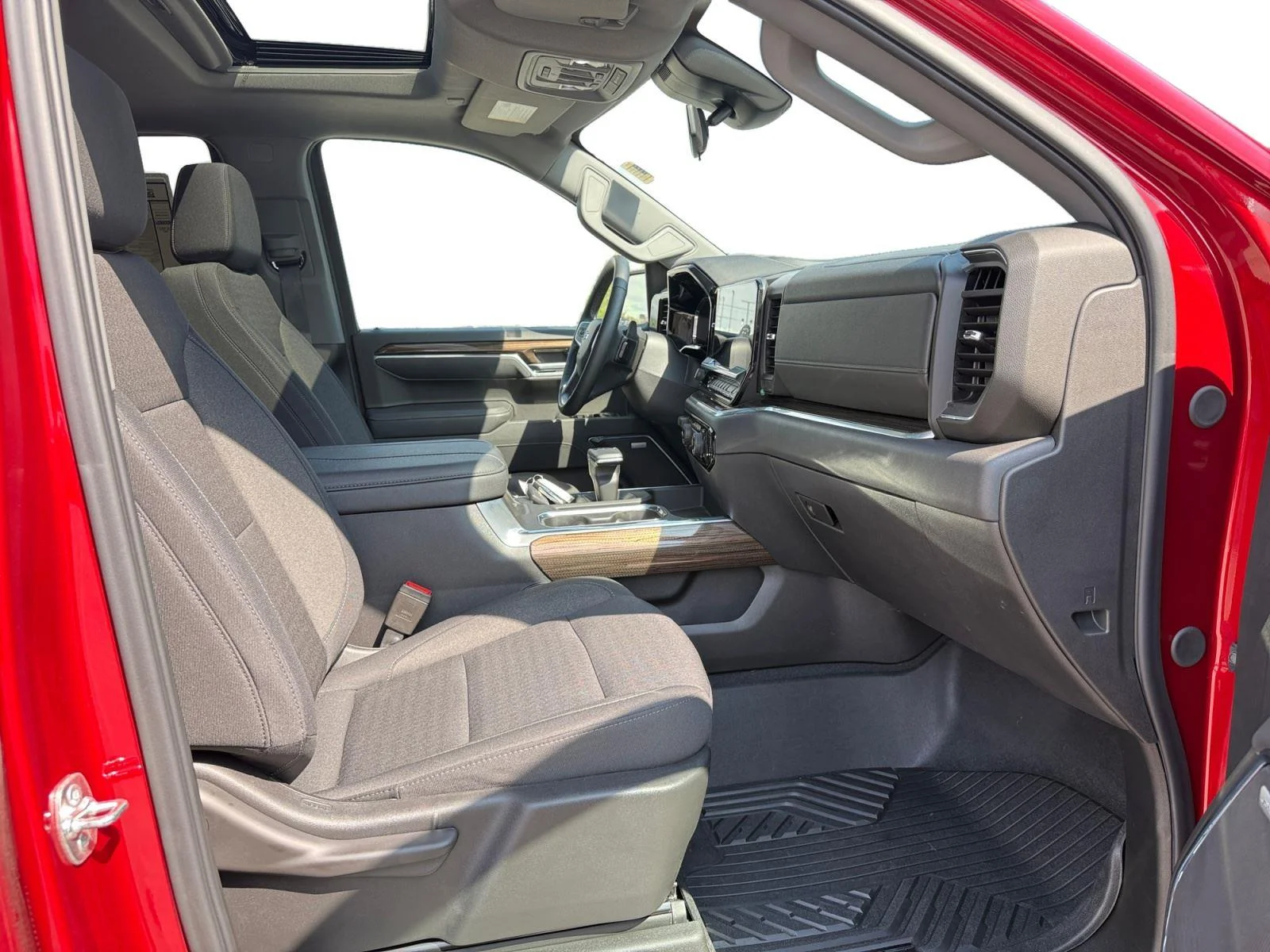 Used 2025 Radiant Red Tintcoat Chevrolet LT Trail Boss image 15