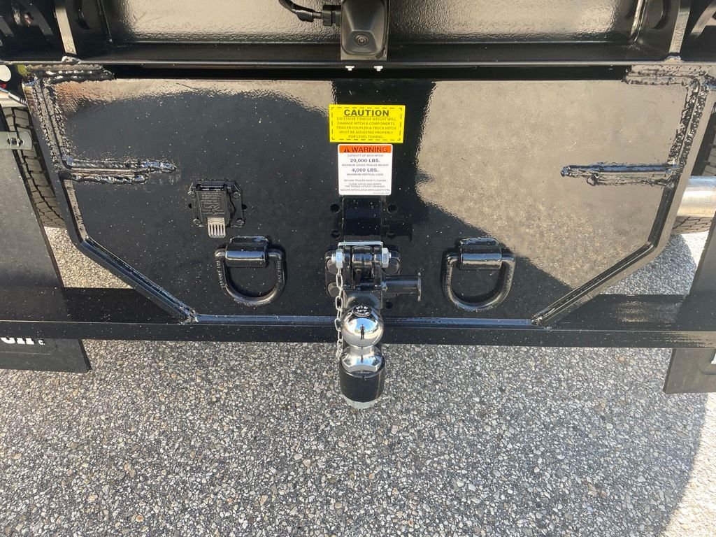 New 2026 Oxford White Ford F-550® XL image 11