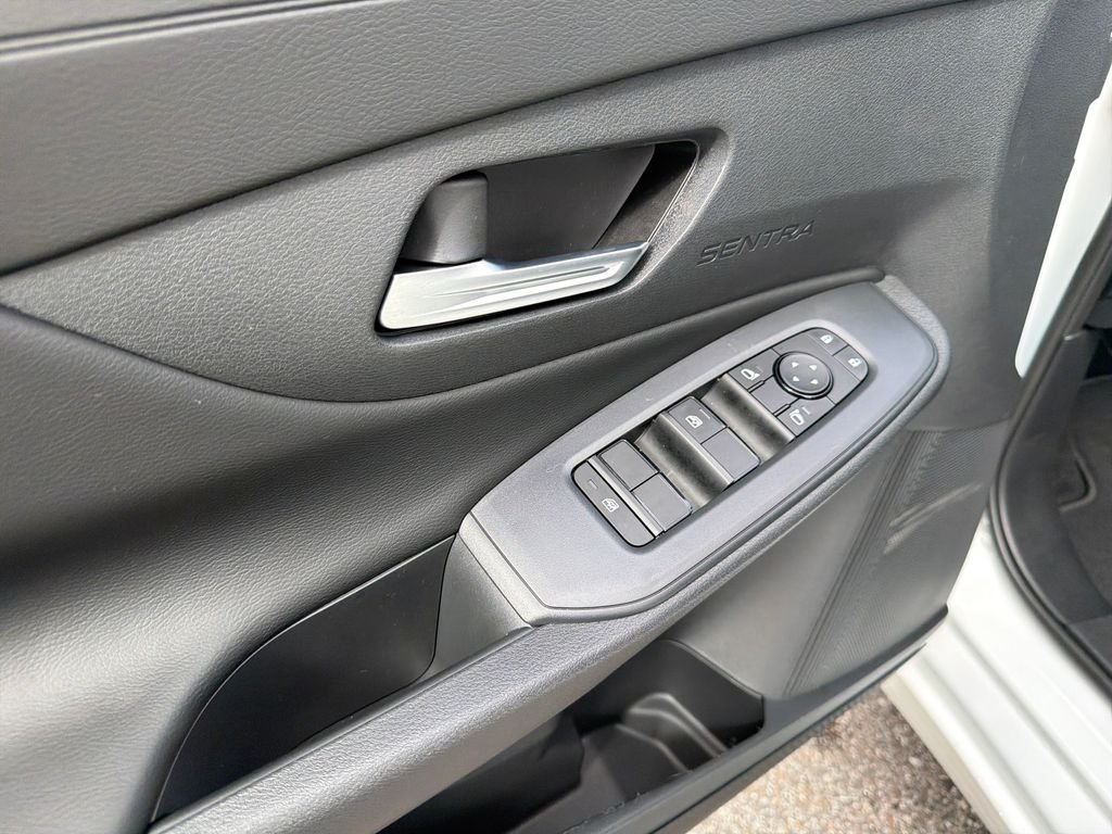 New 2026 Nissan Sentra SV 4D Sedan