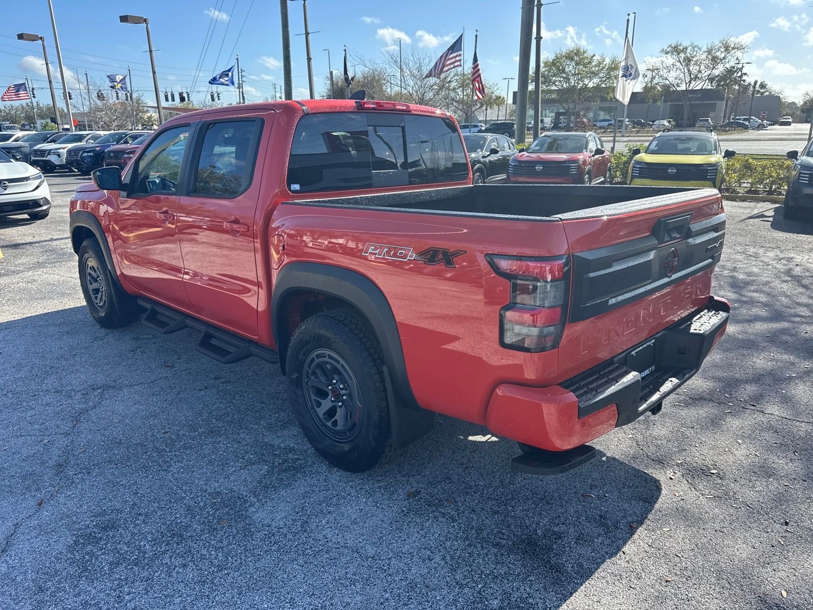 New 2026 Nissan Frontier PRO-4X 4D Crew Cab