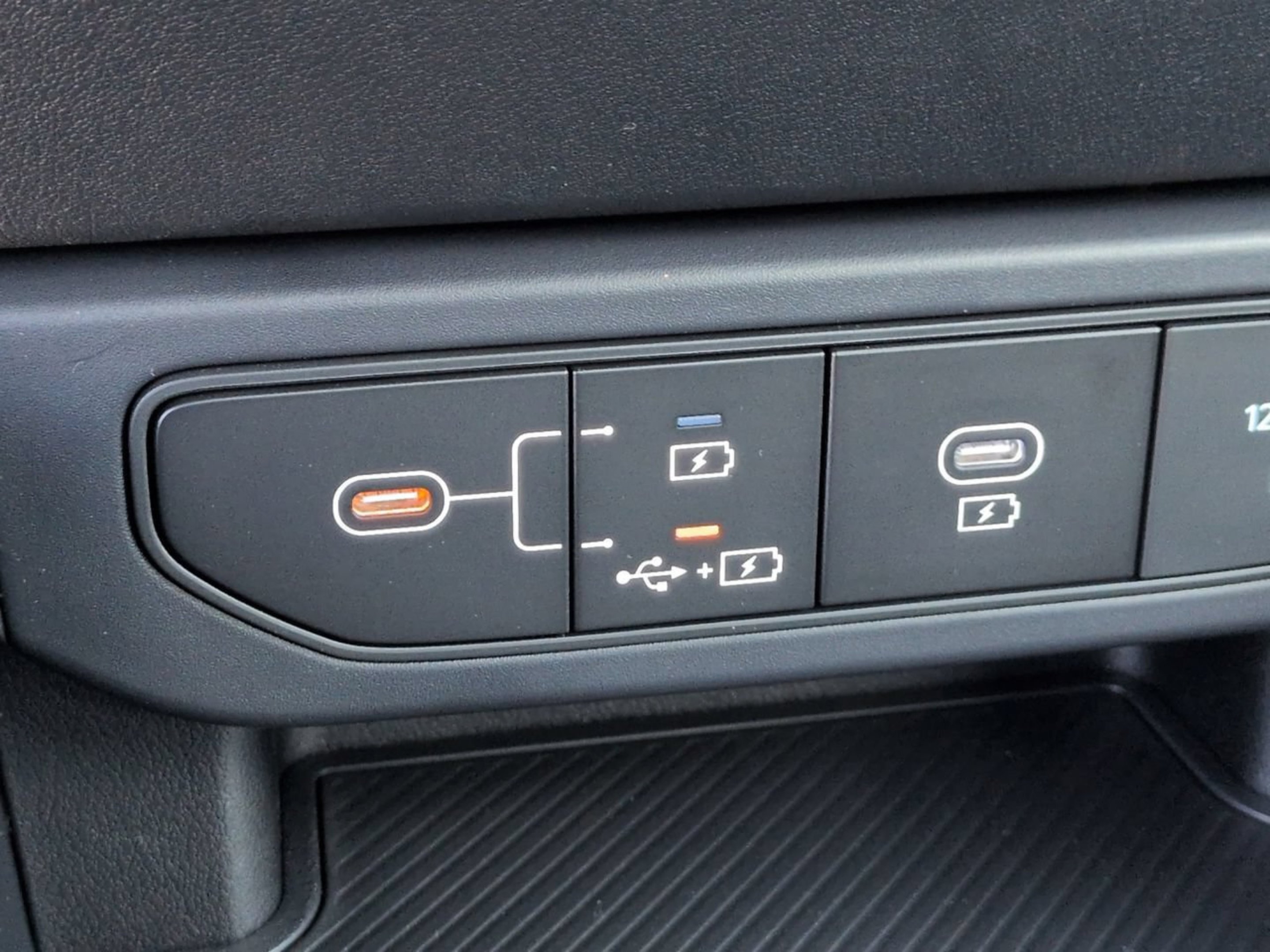 New 2026 Aurora Black Pearl Kia LX image 23