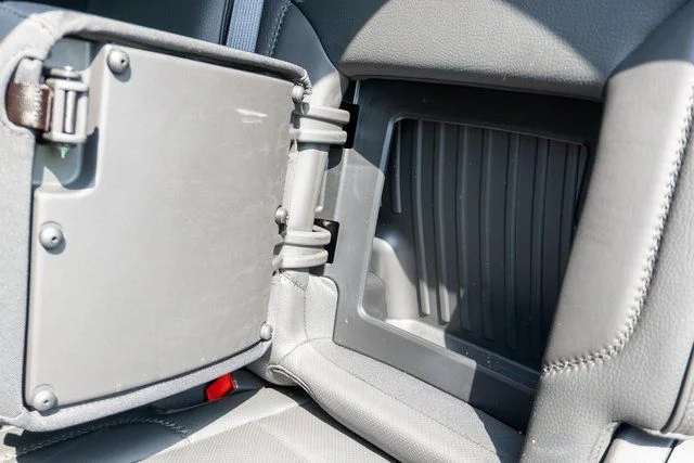 Used 2024 White GMC Denali image 10