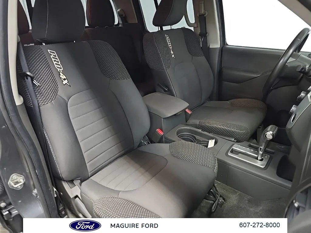 Used 2018 Gray Nissan PRO-4X image 11