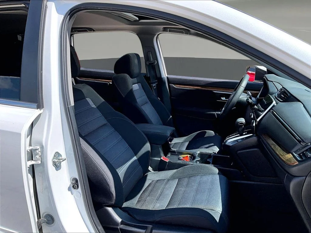 Used 2020 White Honda EX image 33