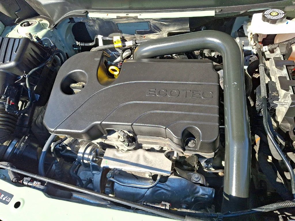 Used 2025 Cacti Green Chevrolet LT image 30
