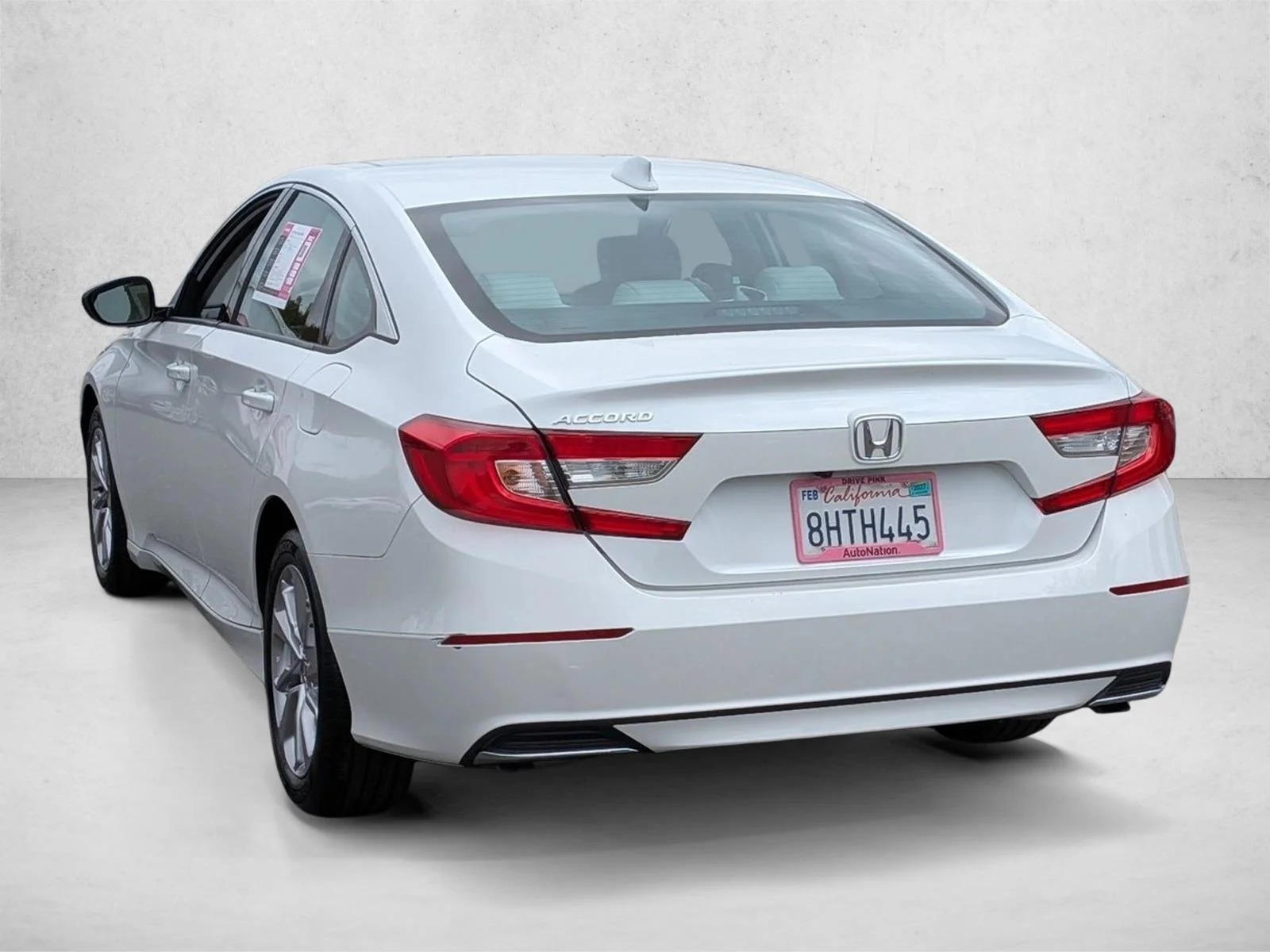 Used 2018 White Honda LX 1.5T image 8
