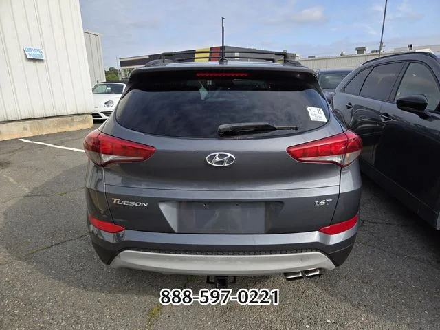 Used 2017 Gray HYUNDAI NIGHT image 5