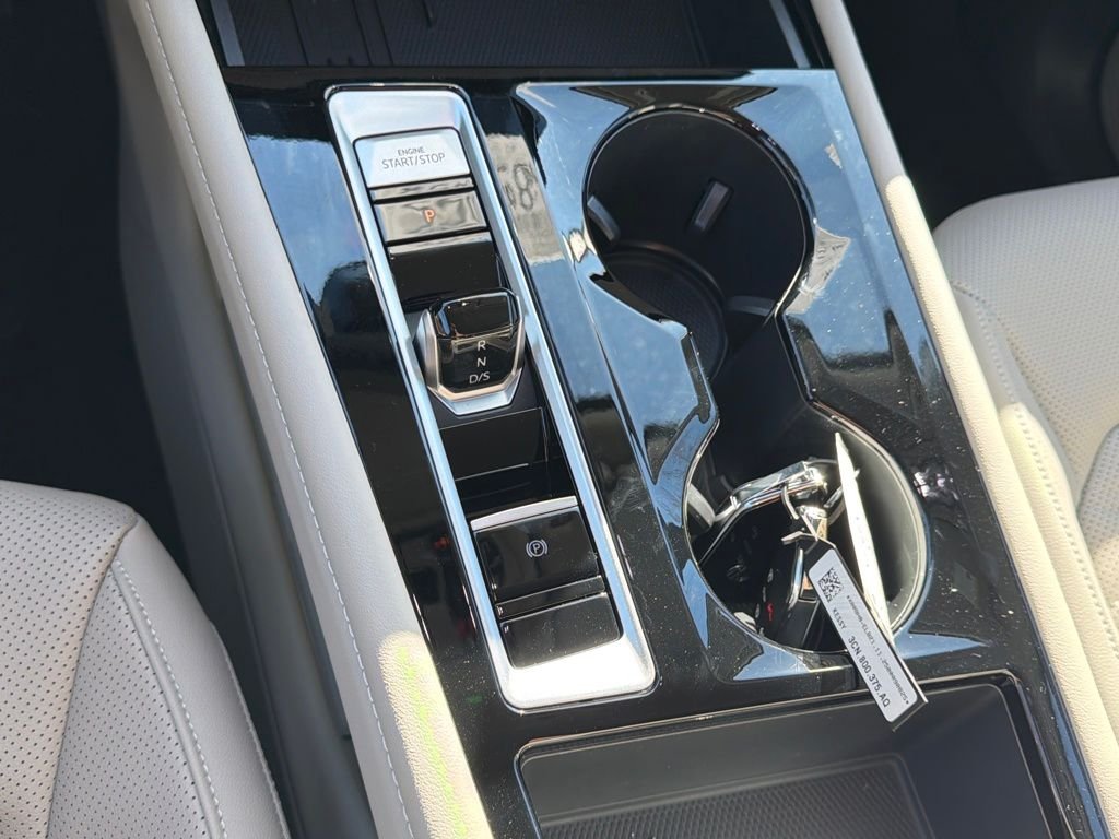 New 2026  Volkswagen SE w/Technology image 22