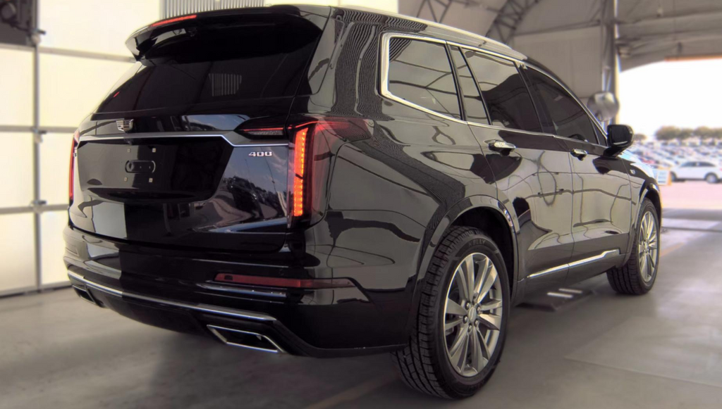 Used 2023 Black Cadillac Premium Luxury image 3