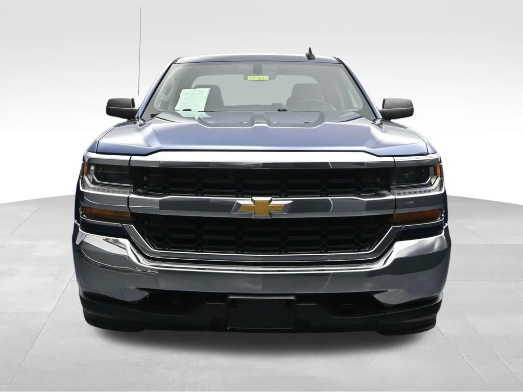 Used 2016 Blue Chevrolet WT image 8