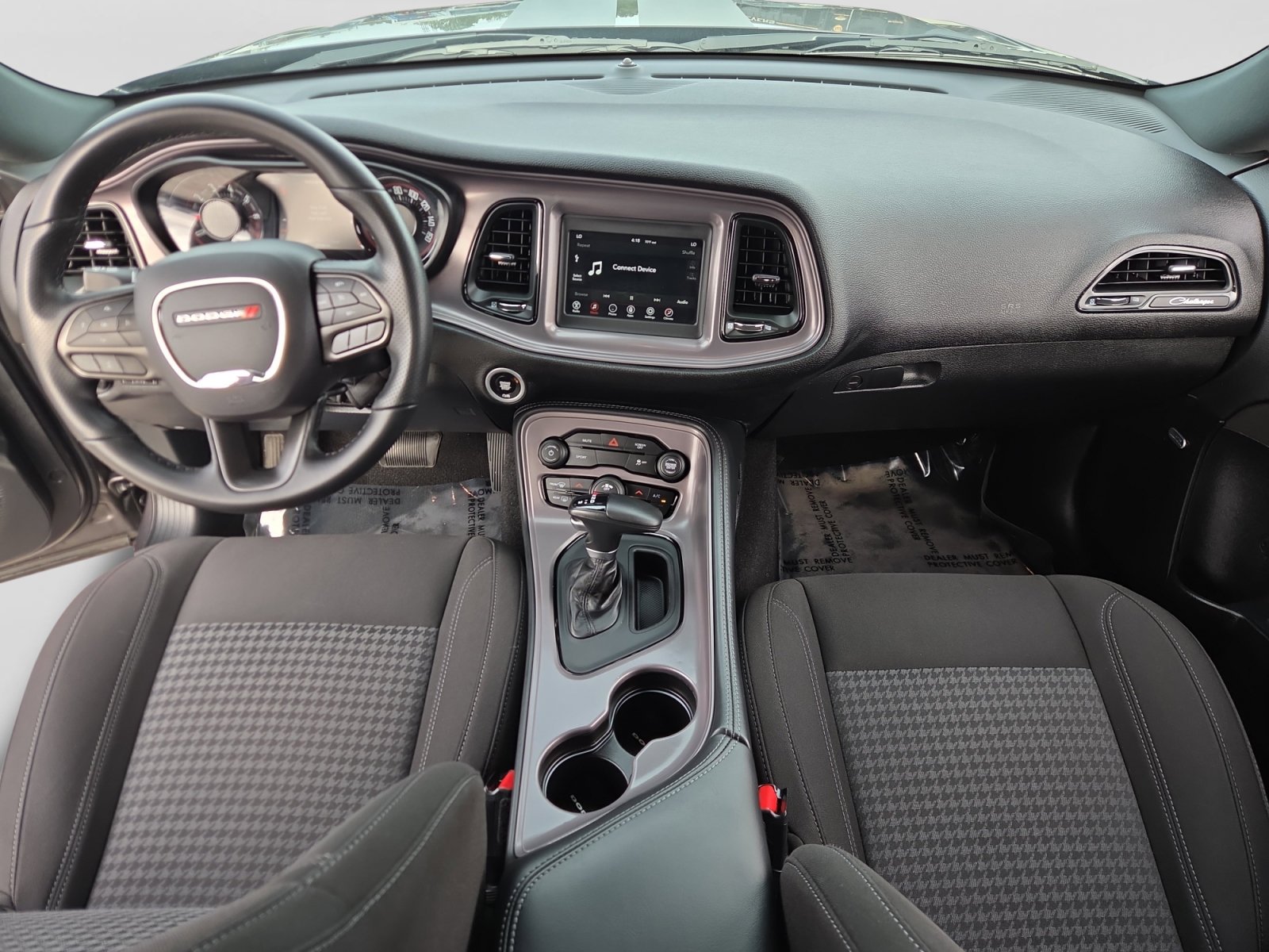 2023 Dodge Challenger SXT - Photo 10