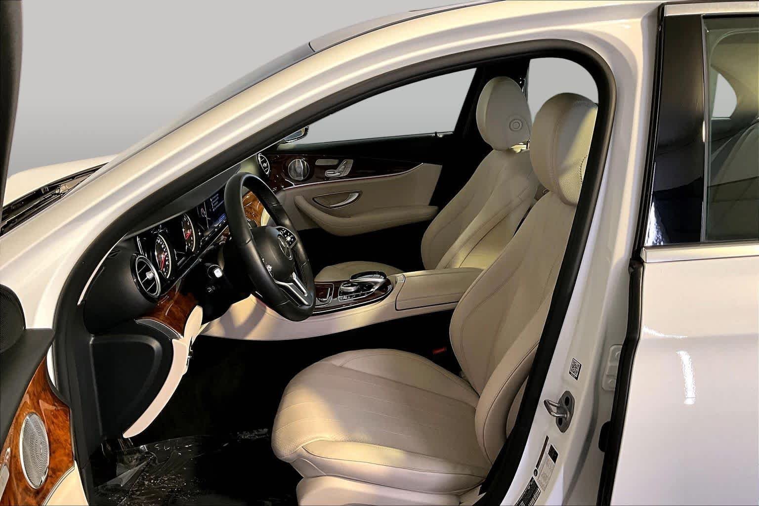 Used 2019 Polar White Mercedes-Benz E 300 image 8