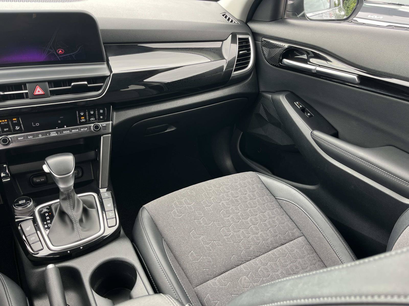 Used 2024 Steel Gray Kia X-Line image 13