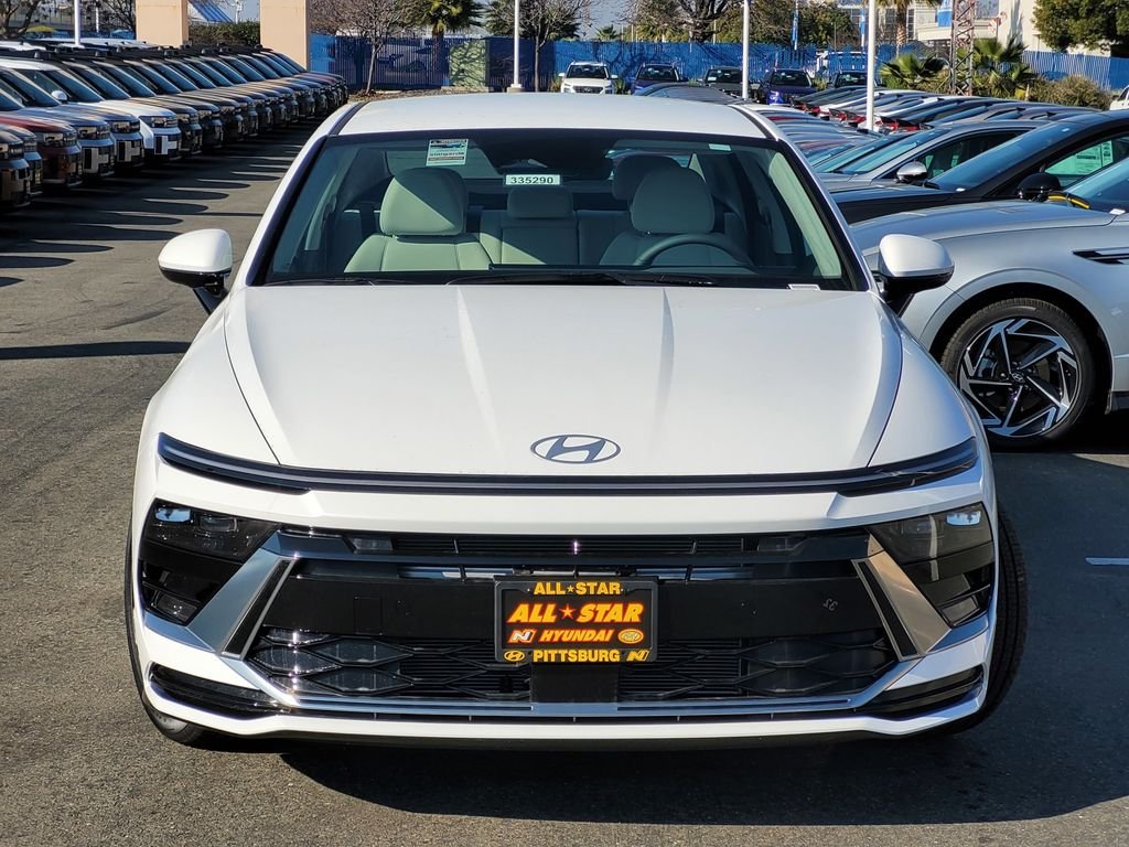 New 2026 White Hyundai SEL Sport image 2