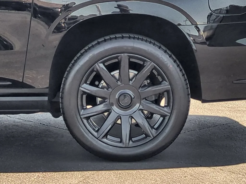 Certified Used 2023 Black Raven Cadillac Premium Luxury Platinum image 40