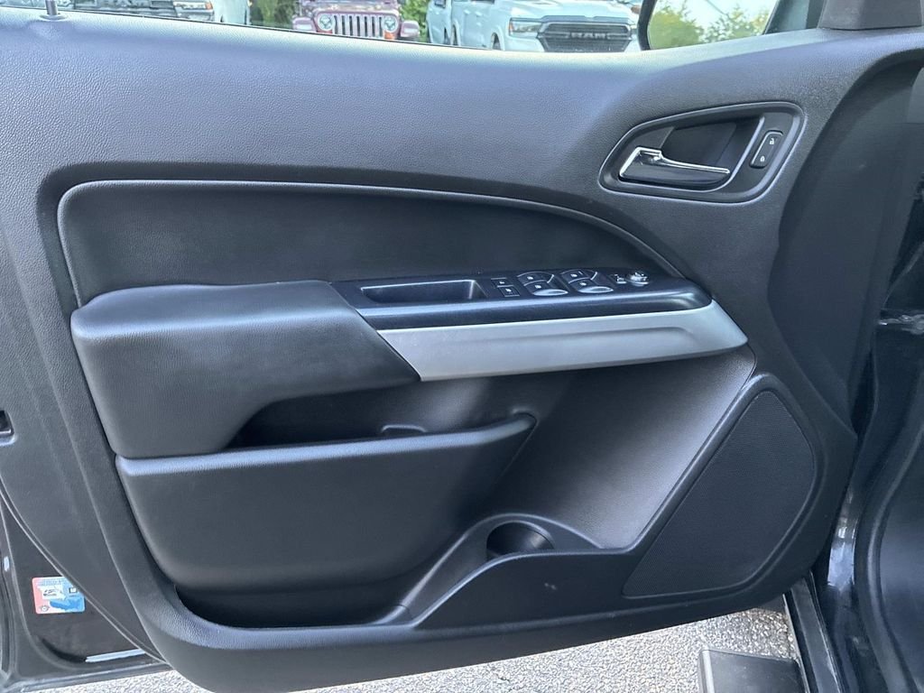 Used 2017 Black Chevrolet LT image 20
