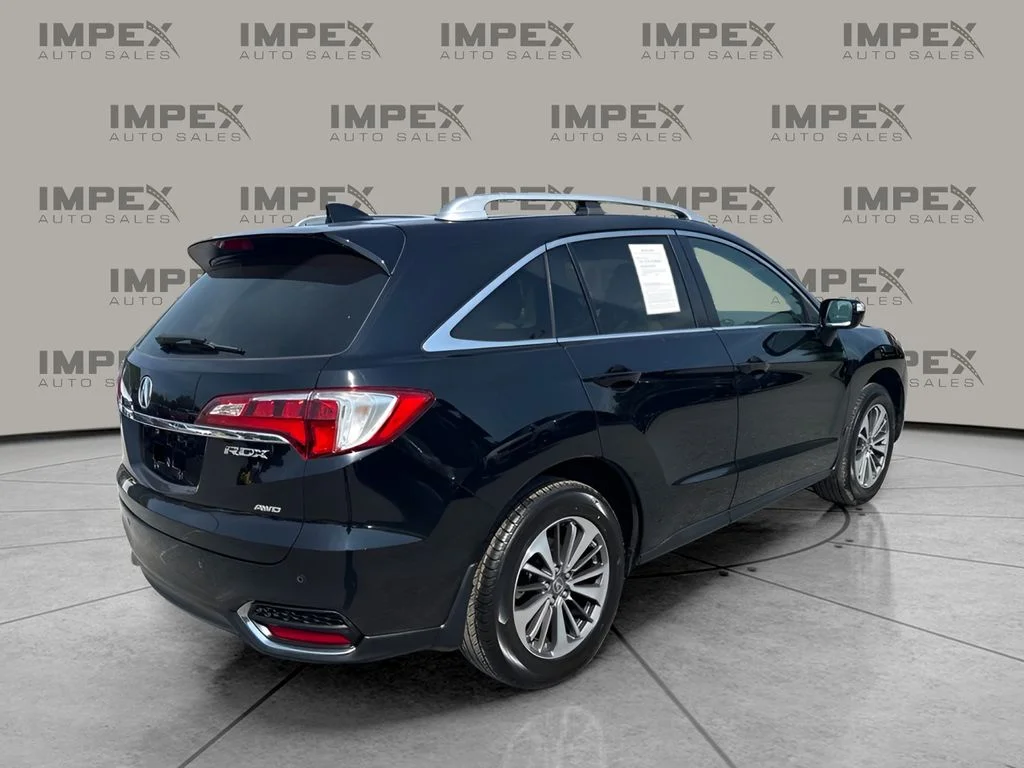 Used 2016  Acura Base image 5
