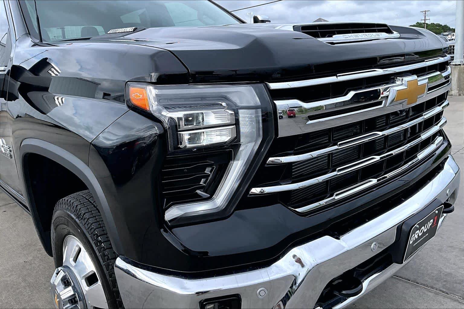 2026 Chevrolet Silverado 3500HD LTZ - Photo 28