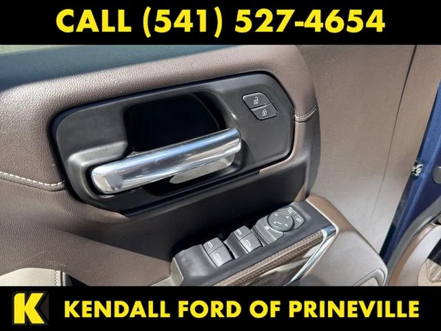 Used 2019 Blue Chevrolet RST image 11